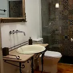 Pateo Boaventura In Bairro Alto * Lisboa