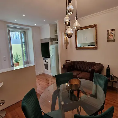 Pateo Boaventura In Bairro Alto *